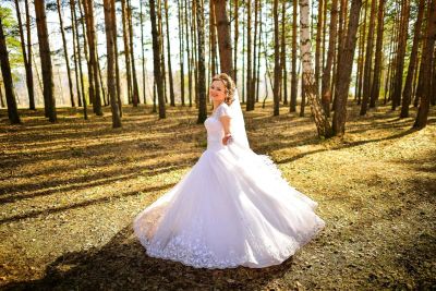 Лот: 9434710. Фото: 1. Шикарное пышное свадебное платье. Свадебные платья