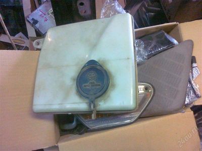 Лот: 2572871. Фото: 1. toyota chaser gx100 бачок омывателя. Другое (автозапчасти)