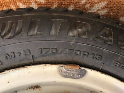 Лот: 10230373. Фото: 1. Отличные 4 зимние шины GoodYear... Шины на дисках