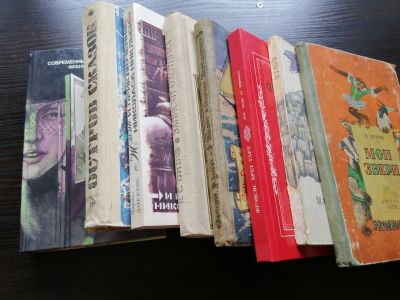 Лот: 20656998. Фото: 1. Книги с рубля. Художественная