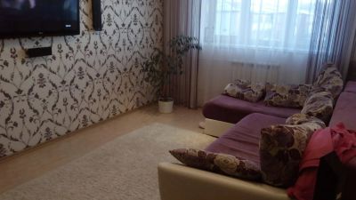 Лот: 9074928. Фото: 1. Продается 2-х комнатная с мебелью... Квартиры, студии