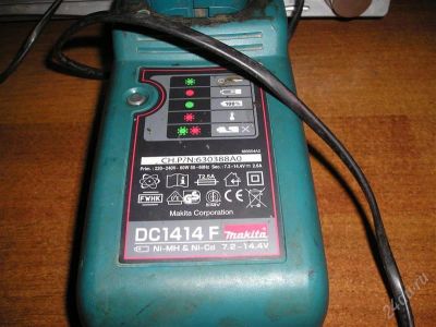 Лот: 1167673. Фото: 1. зарядное для шуруповерта makita. Электроинструмент