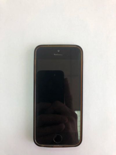 Лот: 11427080. Фото: 1. iPhone 5S 16Gb. Смартфоны
