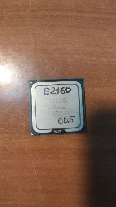 Лот: 21114688. Фото: 1. Процессор Intel Pentium E2160. Процессоры