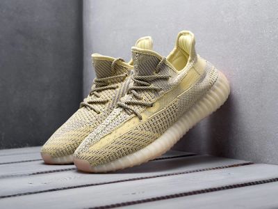 Лот: 14593779. Фото: 1. Adidas Yeezy 350 Boost v2 Артикул... Кеды, кроссовки, слипоны