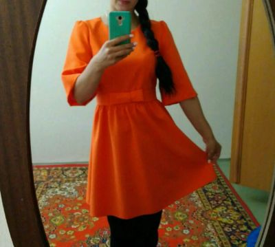Лот: 10213101. Фото: 1. Платье 44 оранжевое. Платья