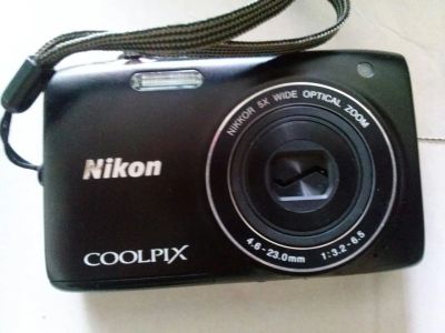 Лот: 5485156. Фото: 1. Nikon Coolpix S 3 отл.сост. на... Цифровые компактные