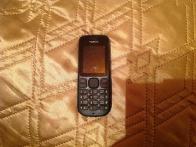 Лот: 4071352. Фото: 1. NOKIA 100. Кнопочные мобильные телефоны