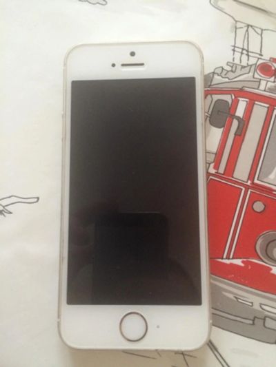 Лот: 6568715. Фото: 1. iPhone 5s(16gb) неисправный. Смартфоны