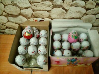 Лот: 11701472. Фото: 1. Шоколадные яйца с игрушками 2... Шоколад, конфеты