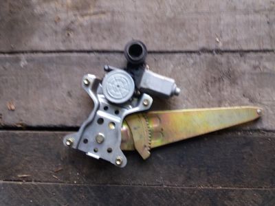 Лот: 13904395. Фото: 1. Автоматический стеклоподъемник... Кузов