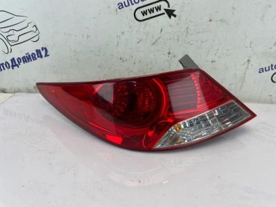 Лот: 24912859. Фото: 1. фонарь Hyundai Solaris RB. Двигатель и элементы двигателя