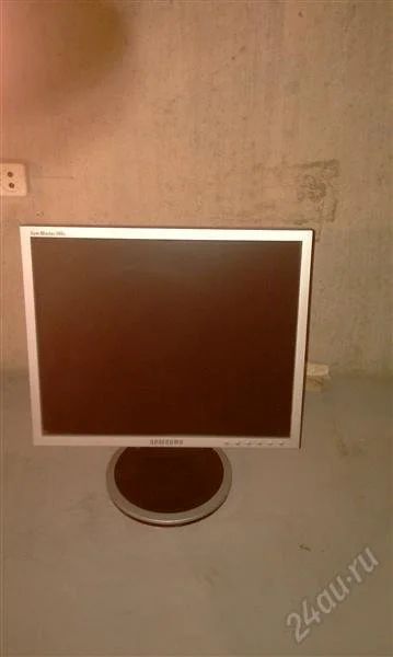Лот: 977006. Фото: 1. Монитор TFT Samsung 740N. ЖК-мониторы