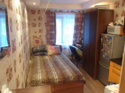 Лот: 7714820. Фото: 1. Комната(Гостинка) 12.5 м2 в 2-к... Квартиры, студии