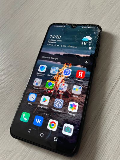 Лот: 19351347. Фото: 1. Honor 20s. Смартфоны