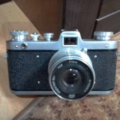 Лот: 8863471. Фото: 1. Фотоаппарат*ЗАРЯ*. Объектив *Индустар... Плёночные дальномерные, шкальные
