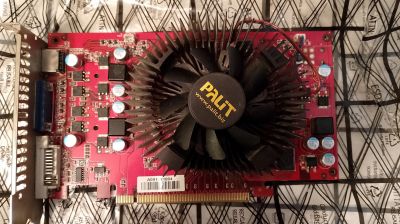 Лот: 25785190. Фото: 1. Palit geForce GT 9800 1Gb версия... Видеокарты