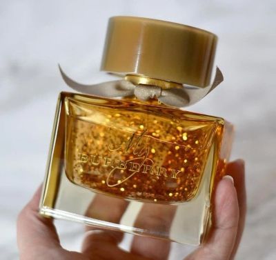 Лот: 17473591. Фото: 1. Парфюм вода My burberry, рождественская... Женская парфюмерия
