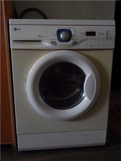 Лот: 8004028. Фото: 1. Продам стиральную машину LG. Стиральные машины