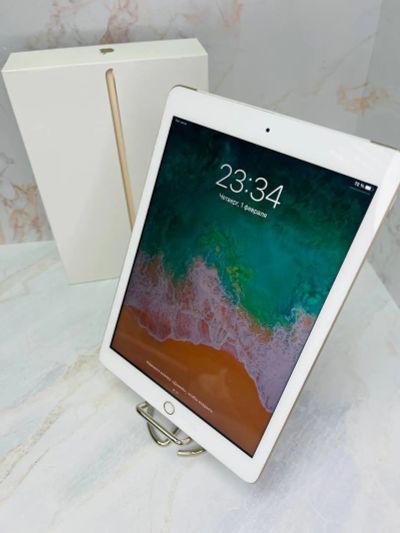 Лот: 21327620. Фото: 1. iPad (5th generation) Wi-Fi... Шлейфы, разъёмы
