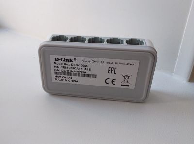 Лот: 15156835. Фото: 1. Коммутатор D-link DES-1005C. Коммутаторы