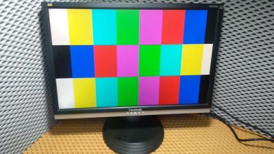 Лот: 20763687. Фото: 1. Широкоформатный ЖК монитор ViewSonic... ЖК-мониторы
