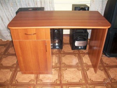 Лот: 763505. Фото: 1. Письменный стол. Другое (мебель)