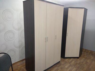 Лот: 12770504. Фото: 1. Шкафы угловой плательный. Шкафы, шкафы-купе
