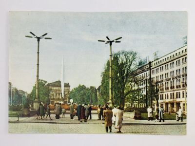 Лот: 23296432. Фото: 1. Познань. Площадь Свободы. Днем... Открытки, конверты