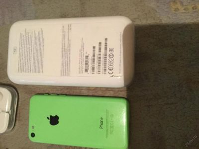 Лот: 5843380. Фото: 1. iPhone 5c 8gb рст lte зеленый... Смартфоны