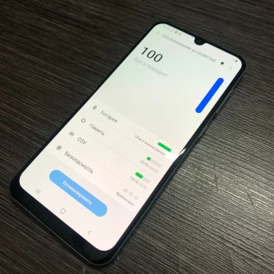 Лот: 19346244. Фото: 1. Смартфон Samsung Galaxy A50 4... Смартфоны