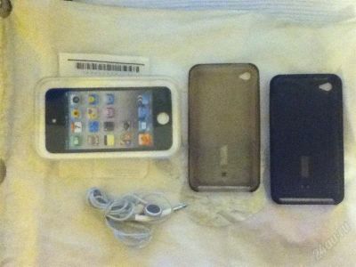 Лот: 1556129. Фото: 1. Apple Ipod Touch 4G 32GB. Плееры