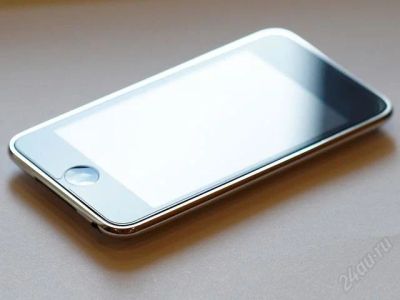 Лот: 2316098. Фото: 1. Ipod touch 3g 8gb. Плееры