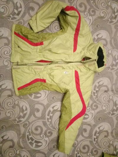Лот: 8312783. Фото: 1. Зимний костюм. Костюмы, пиджаки, комбинезоны