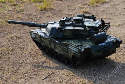 Лот: 1441400. Фото: 1. танк радиоуправляемый большой... Военная техника