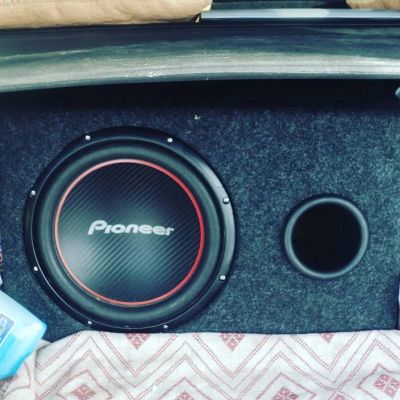 Лот: 12317838. Фото: 1. Сабвуфер Pioneer 1300 усилитель... Сабвуферы