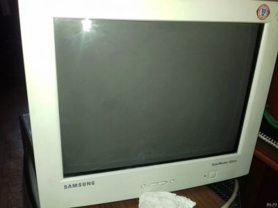 Лот: 13612988. Фото: 1. Монитор 17'' Samsung. ЖК-мониторы