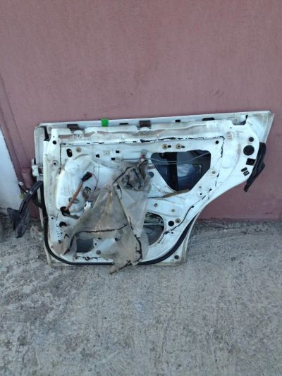 Лот: 5098142. Фото: 1. Дверь Subaru Impreza кузов GG2. Кузов