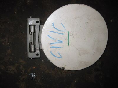 Лот: 20902786. Фото: 1. Лючок бензобака Honda Civic EU1... Двигатель и элементы двигателя