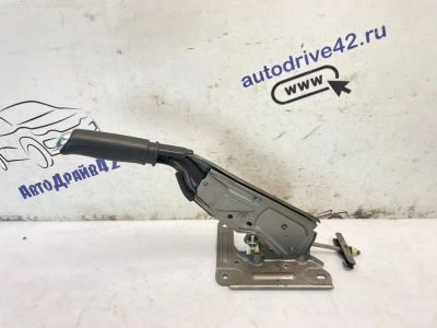 Лот: 25169742. Фото: 1. ручка ручника Renault Fluence... Двигатель и элементы двигателя