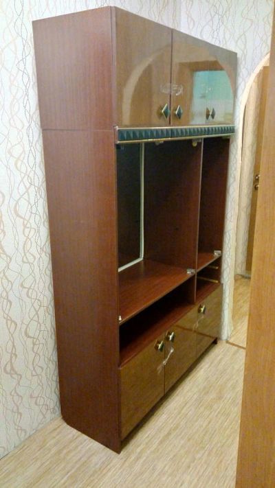 Лот: 8368495. Фото: 1. Мебель даром. Гостиные, стенки, горки