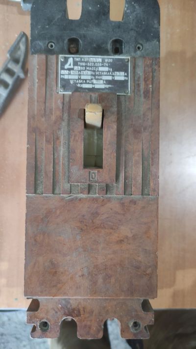 Лот: 20014879. Фото: 1. Автомат 160 ампер. Автоматы, пакетники, предохранители