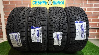 Лот: 23361217. Фото: 1. Зимняя нешипованная резина 215... Шины