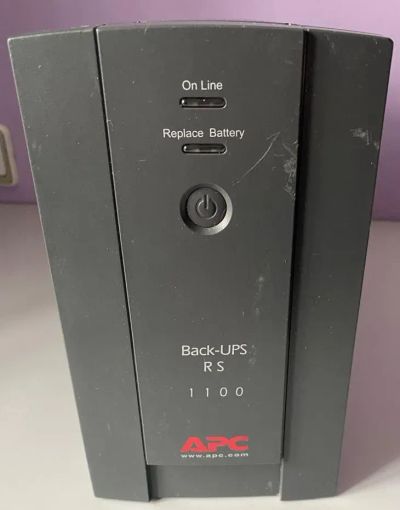 Лот: 25376721. Фото: 1. ИБП APC Back-UPS RS 1100VA (линейно-интерактивный... ИБП, аккумуляторы для ИБП