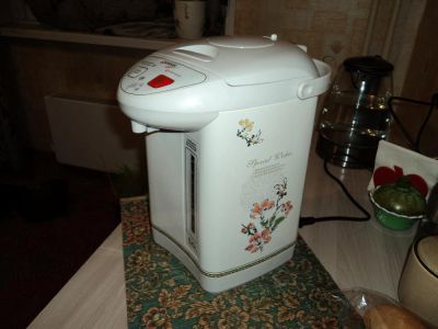 Лот: 6970142. Фото: 1. Термопот. Чайники, кофемашины, кулеры