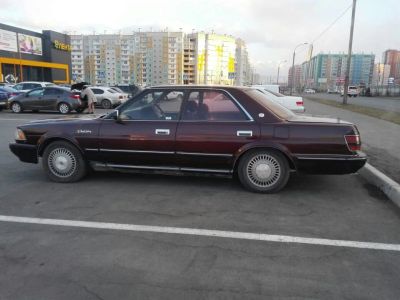 Лот: 9890494. Фото: 1. Продам toyota crown ms137. Автомобили