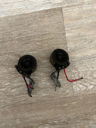 Лот: 25009586. Фото: 1. Штатные твиттеры / пищалки Toyota... Акустика автомобильная
