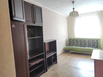 Лот: 15296472. Фото: 1. Сдам комнату 14 кв.м. в 3-х комнатной... Квартиры, студии