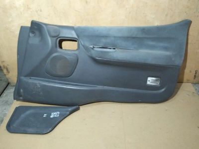 Лот: 21396170. Фото: 1. обшивка двери Toyota Hiace KZH106. Двигатель и элементы двигателя