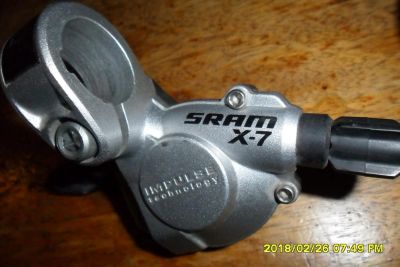 Лот: 11096016. Фото: 1. Манетка Sram X7 на 9 Speed (отличное... Запчасти